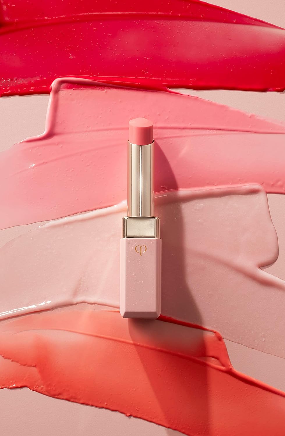 Clé de Peau Beauté                           Lip Glorifier 24hrsmart