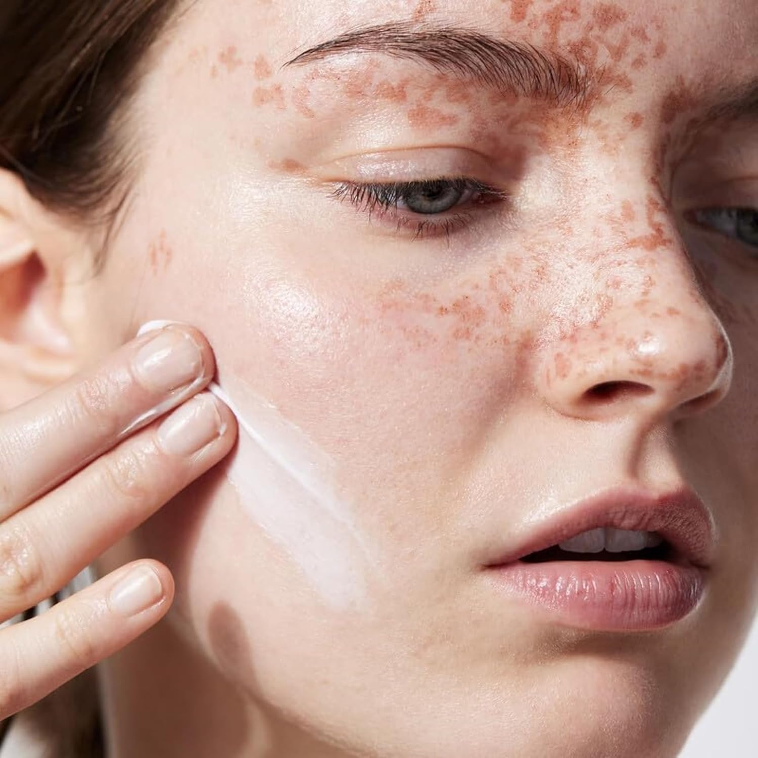 e.l.f. SKIN Holy Hydration! Face Cream, Moisturizer For Nourishing & Plumping Skin, Infused With Hyaluronic Acid, Vegan & Cruelty-Free, 1.8 Oz 24Hr Smart