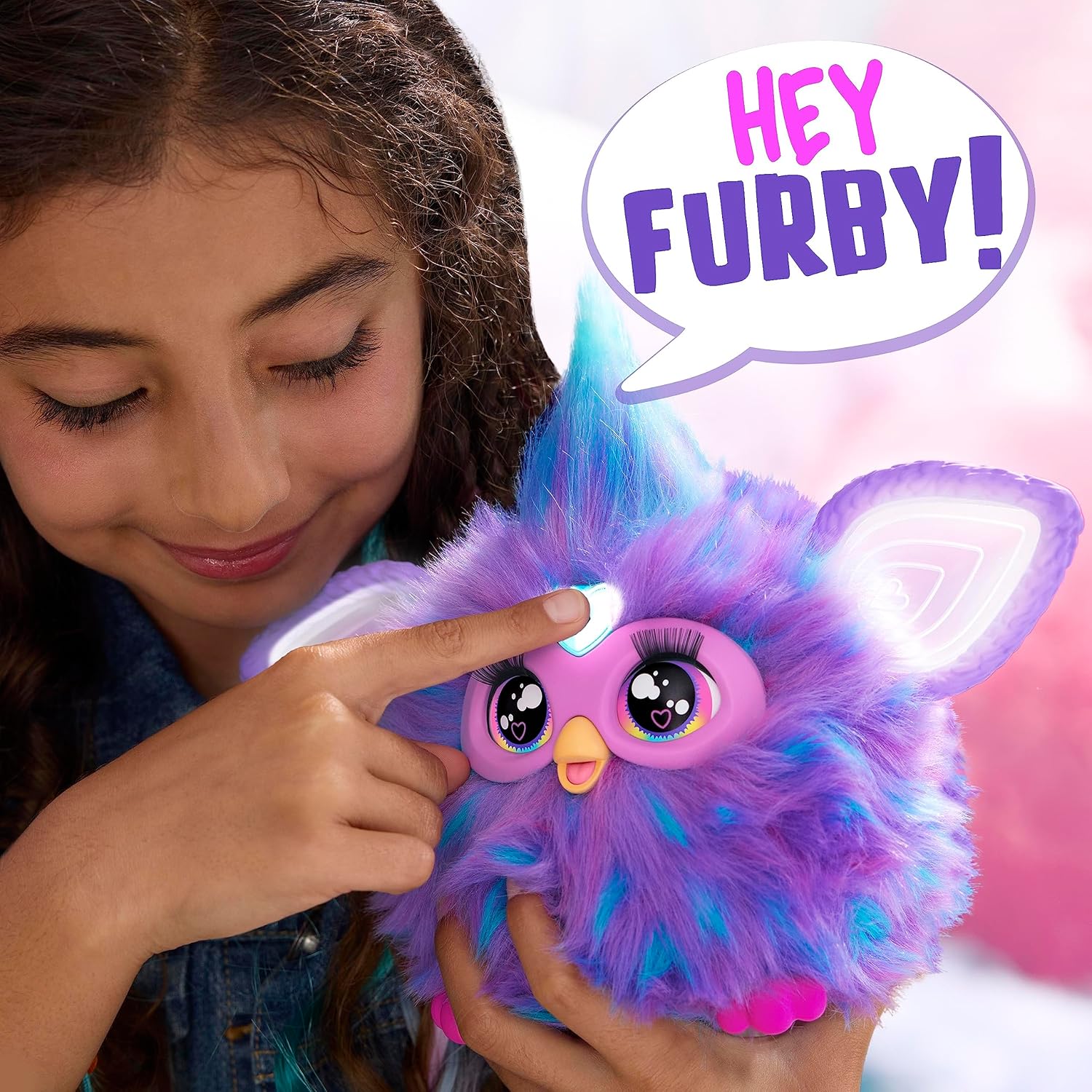 Furby, 15 Fashion Accessories, Interactive Plush Toys for 6 Year Old Girls & Boys & Up, Voice Activated Animatronic 24Hr Smart