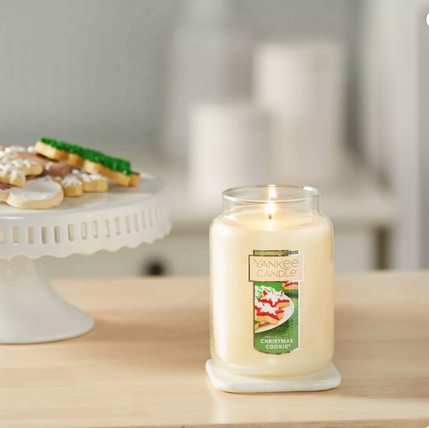 Yankee Candle Christmas Cookie Scented, Classic 22oz Large Jar Single Wick Candle, Over 110 Hours of Burn Time, Christmas | Holiday Candle - 24hrsmart