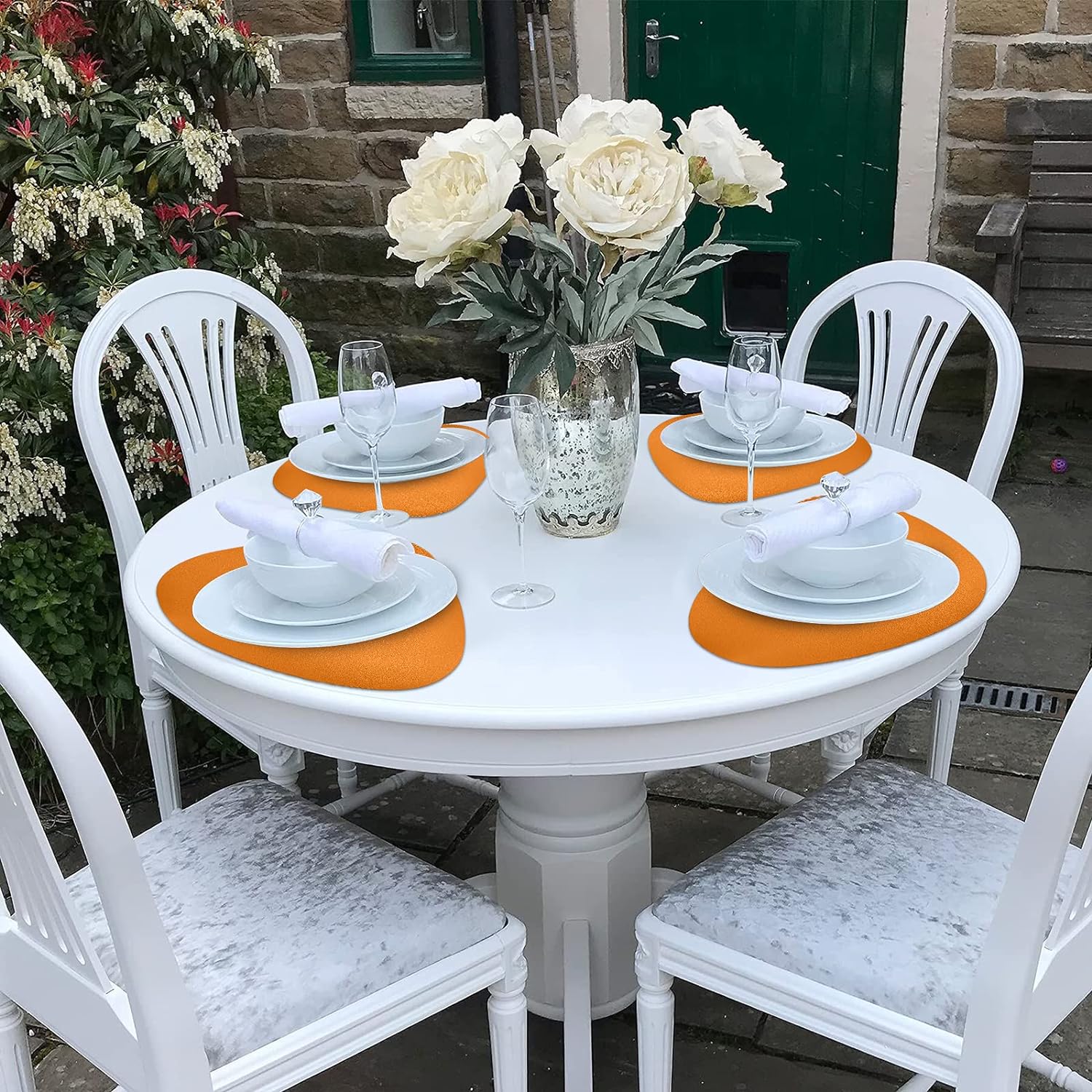 Herda Faux Leather Round Placemats Set of 4 Wipeable Washable Heat Resist Table Mats 24Hr Smart